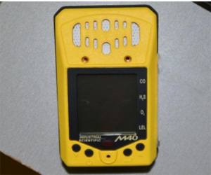 M40四合一气体检测仪，复合气体检测仪，多种气体检测仪