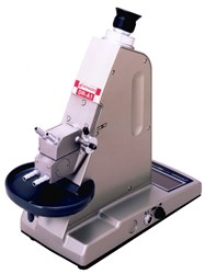 ATAGO（爱拓）的数字式阿贝折光仪DR-A1