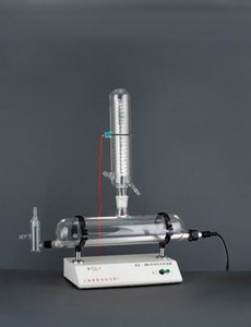 上海亚荣自动纯水蒸馏器SZ-96