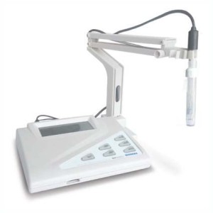 WIGGENS PH610 台式酸度计