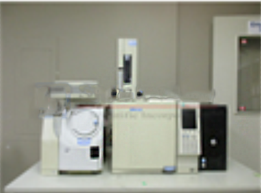 岛津 GCMS-QP2010和AOC - 20s自动采样器