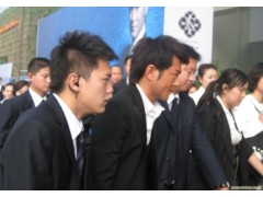 提供:私人保镖,经济纠纷,紧急营救等各类保镖服务