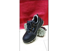 沈阳衣中杰服装厂