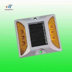 铸铝太阳能道钉 led发光型道钉 交通设施